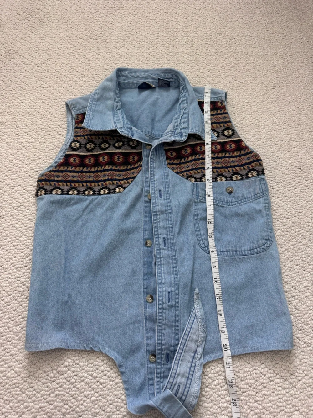 90s Western Light Blue Denim Tie-Front Button Down Vest with Multicolor Yoke